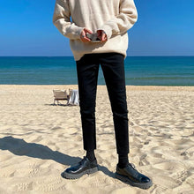 將圖片載入圖庫檢視器 Slim-fit jeans
