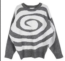 將圖片載入圖庫檢視器 Spiral sweater
